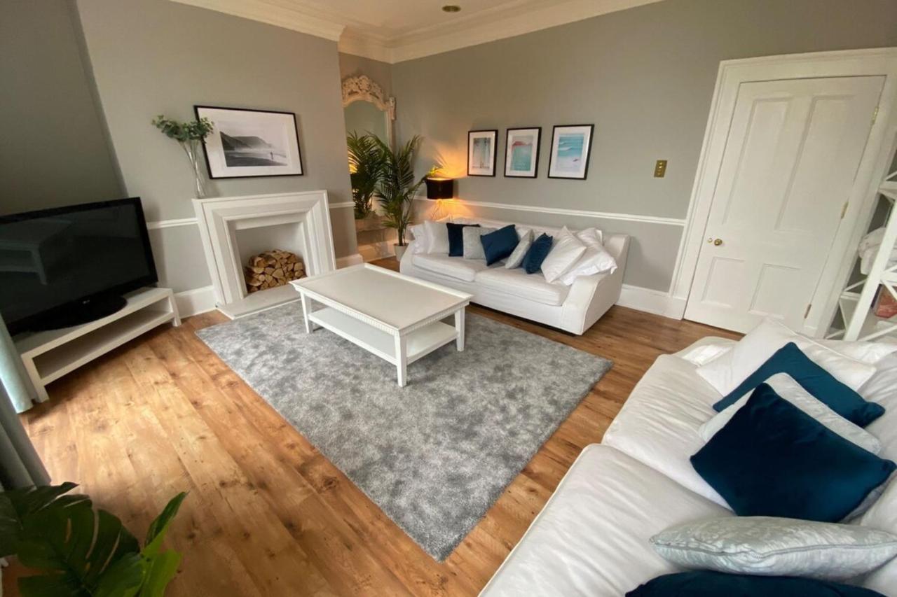 Holiday home Waimea House Front The Sea Views Scarborough
